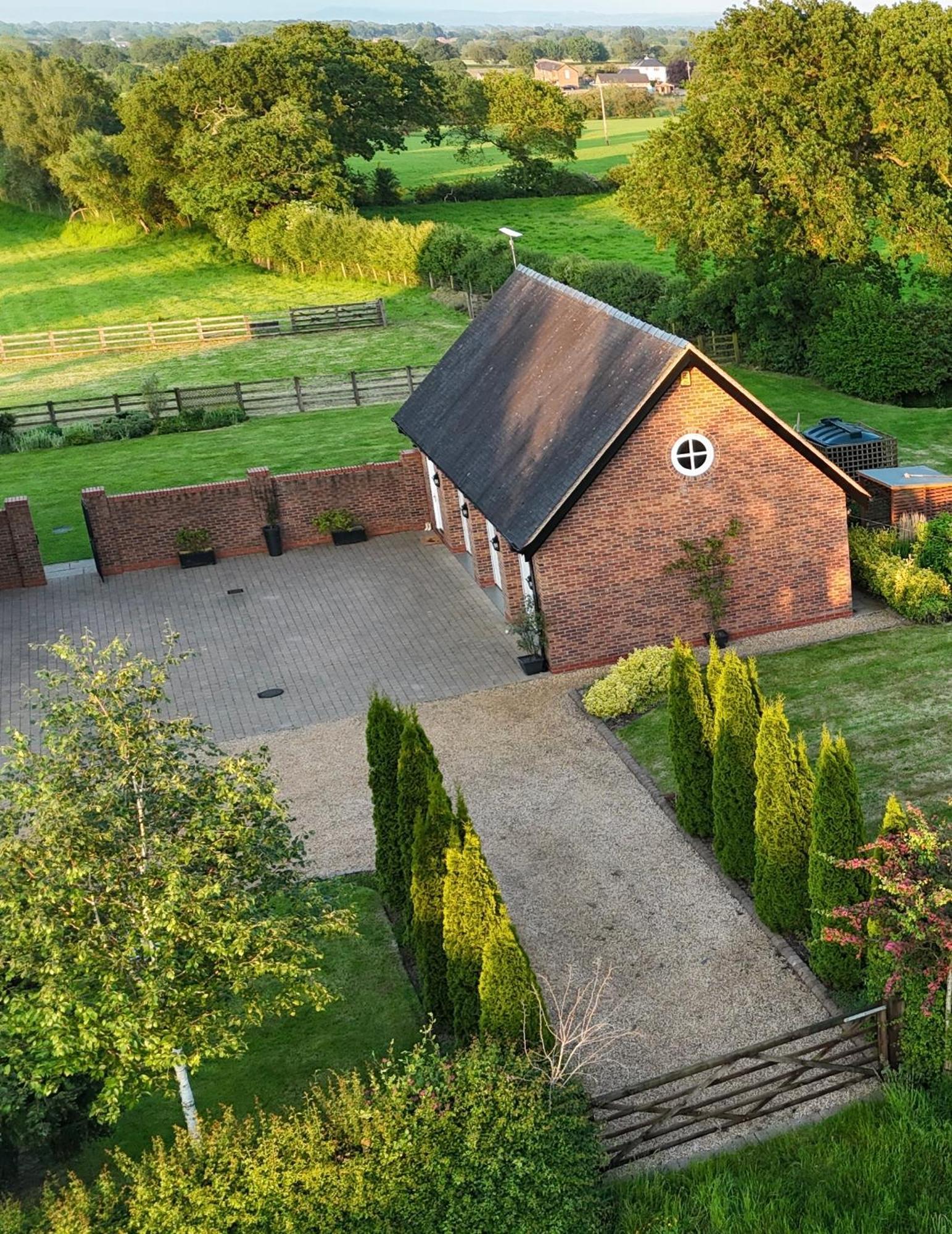Апартаменти Cheshire Retreat At Within Street Farm Міддлвіч Екстер'єр фото